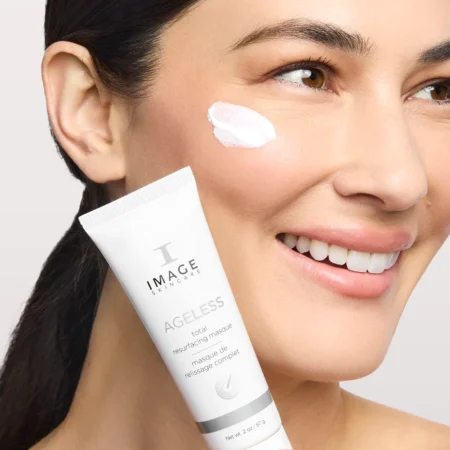 IMAGE Skincare AGELESS Total odą atjauninanti kaukė su abrazyvais
