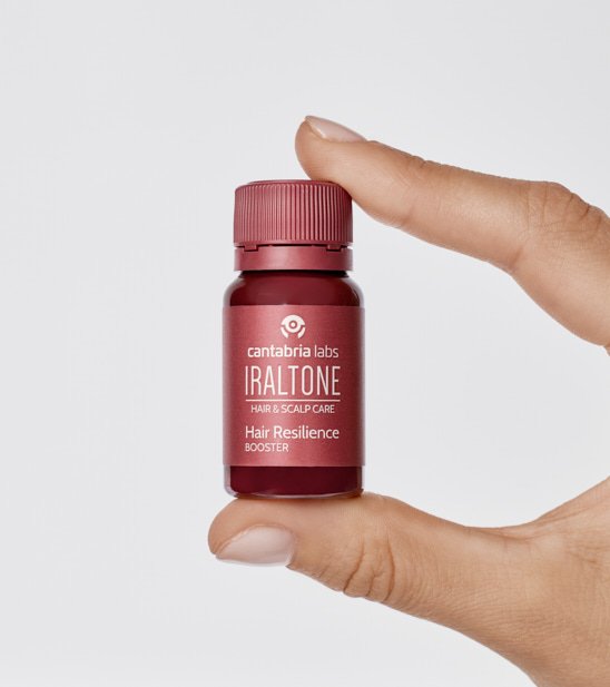 3. Foto_mano_Hair_Resiliance IRALTONE HAIR RESILIENCE BOOSTER PAPILDAI, 30x15 ML