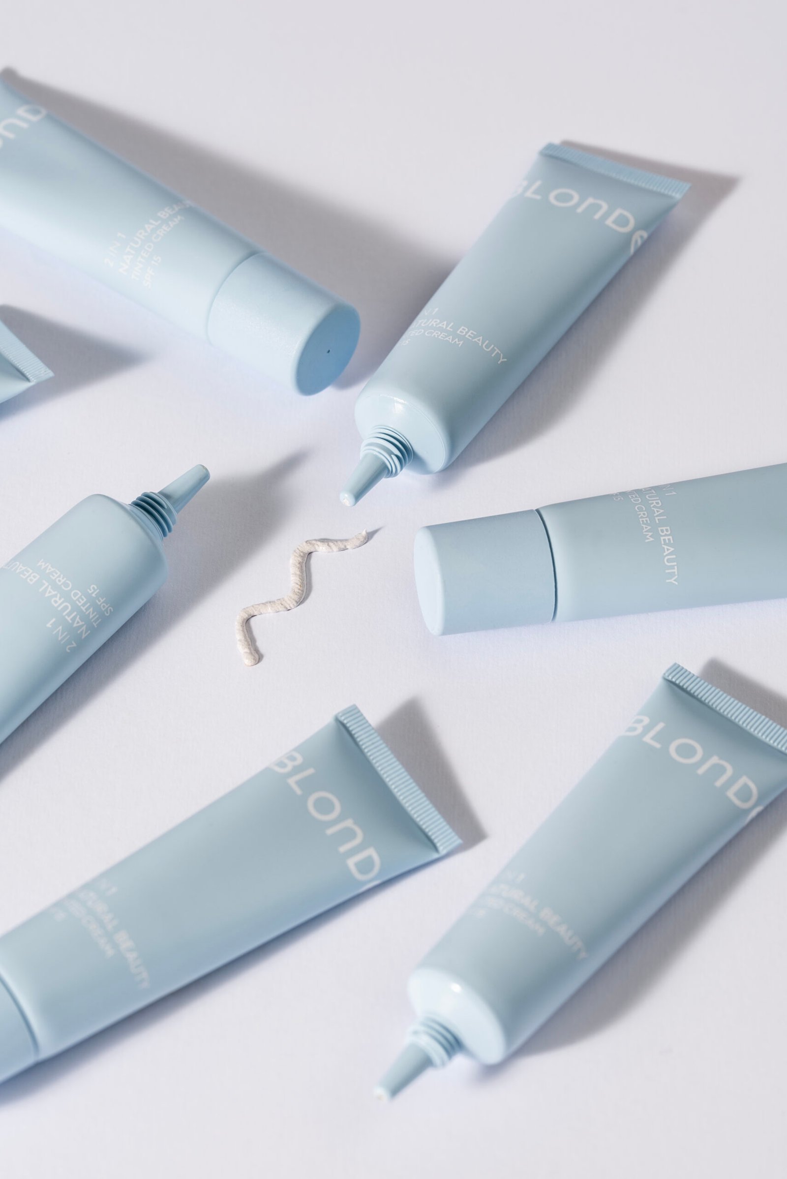 BLONDESISTER BB kremas su 15 SPF, 30 ml
