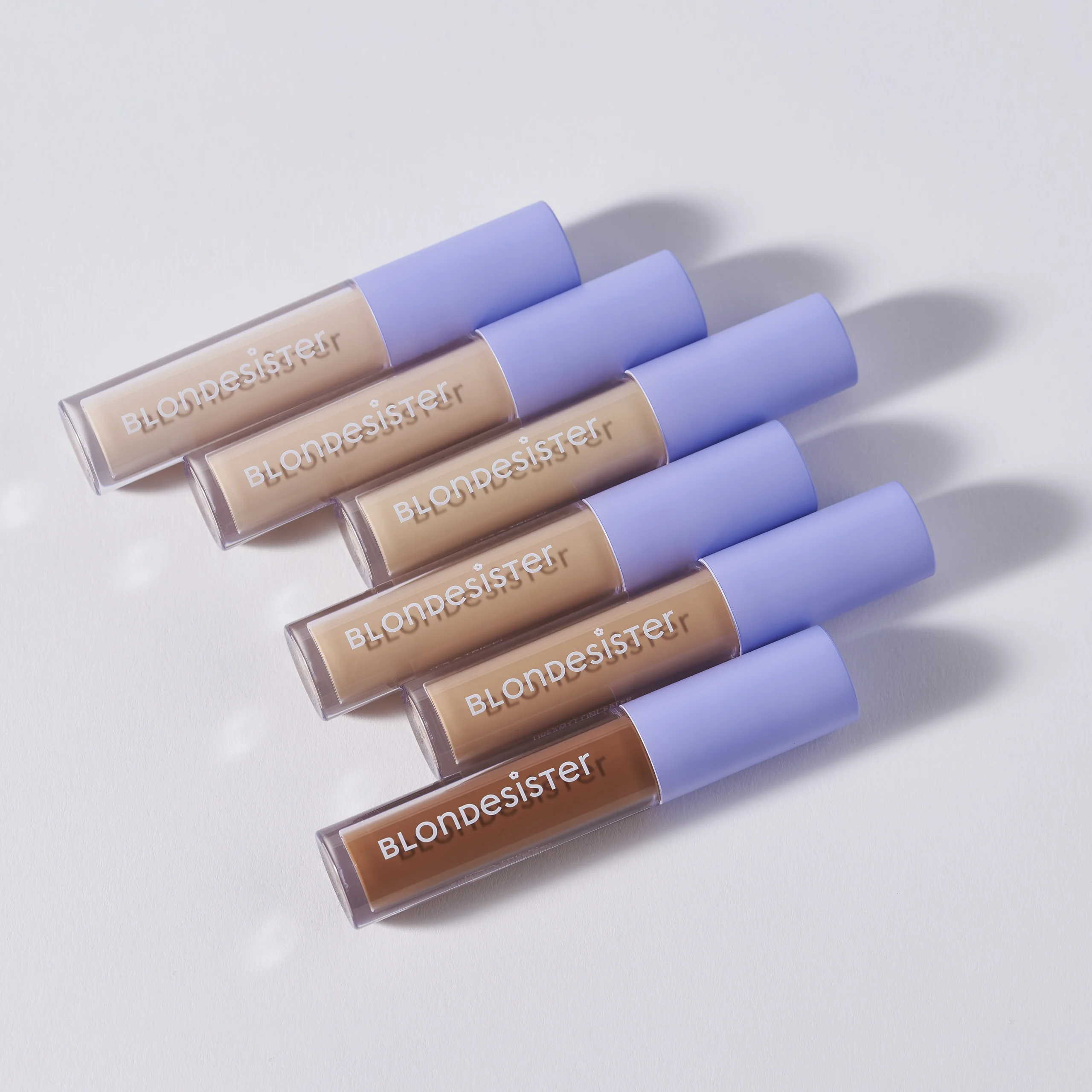 BLONDESISTER maskuoklis It's a Trick! Dreamy Concealer, 4.5 ml